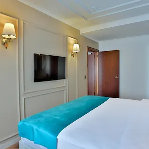 Orient Express & By Orka 3* İstanbul